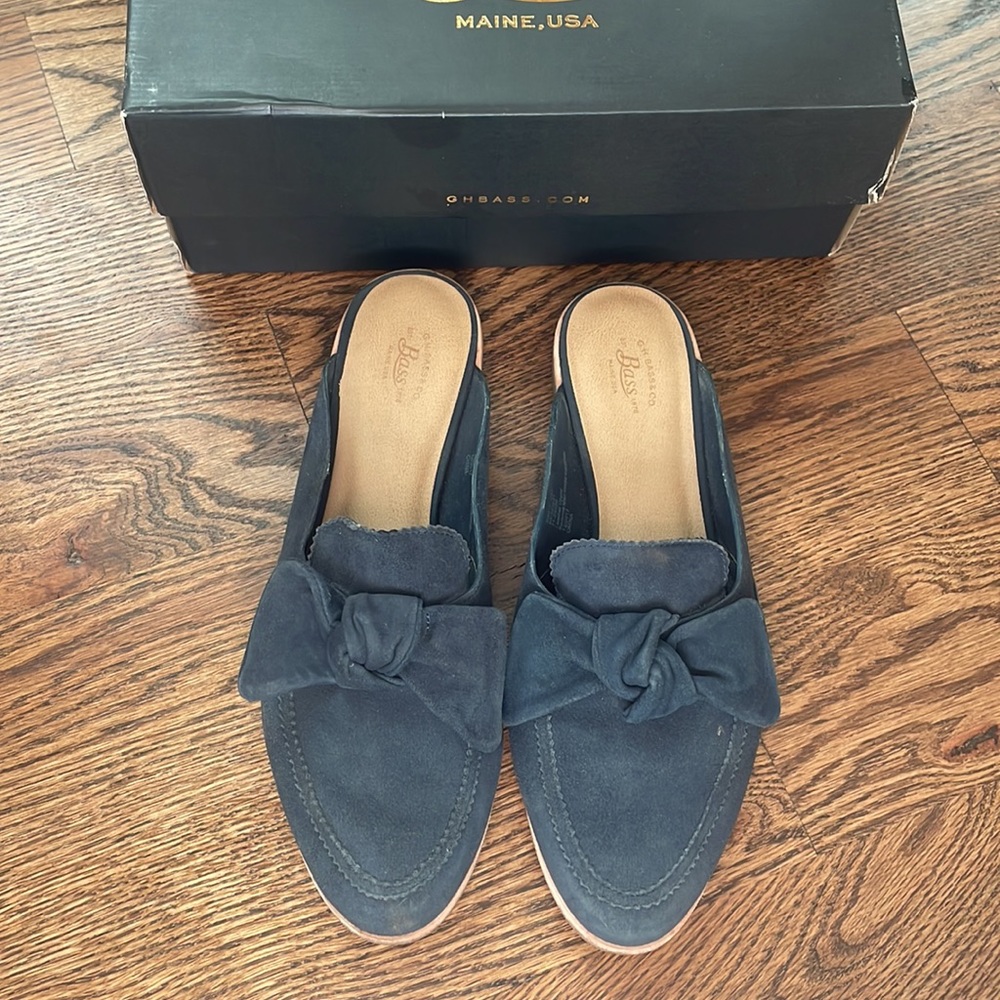 G.H. Bass & Co Ebbie Navy Loafers